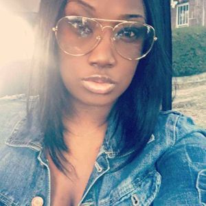 Meet your Posher, Melisha