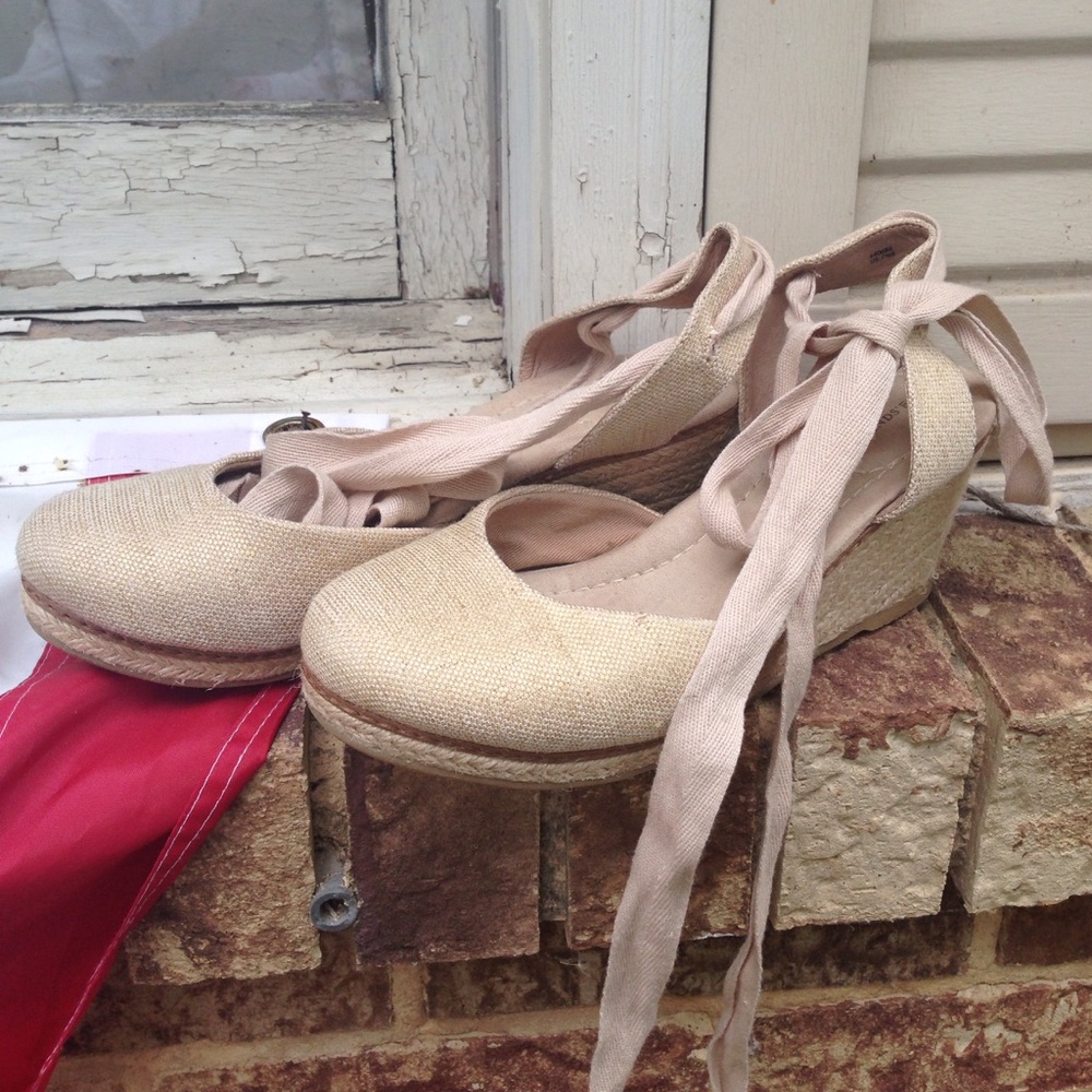 Wedge platform espadrilles!