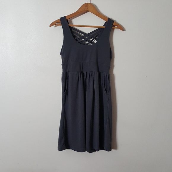 |nwot|・poof cross back dress・ - Picture 1 of 4
