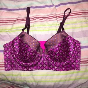 Silk VS patterned bra