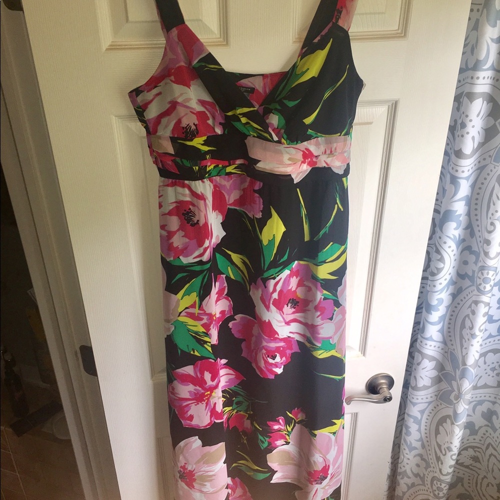 Gorgeous Ann Taylor Dress!