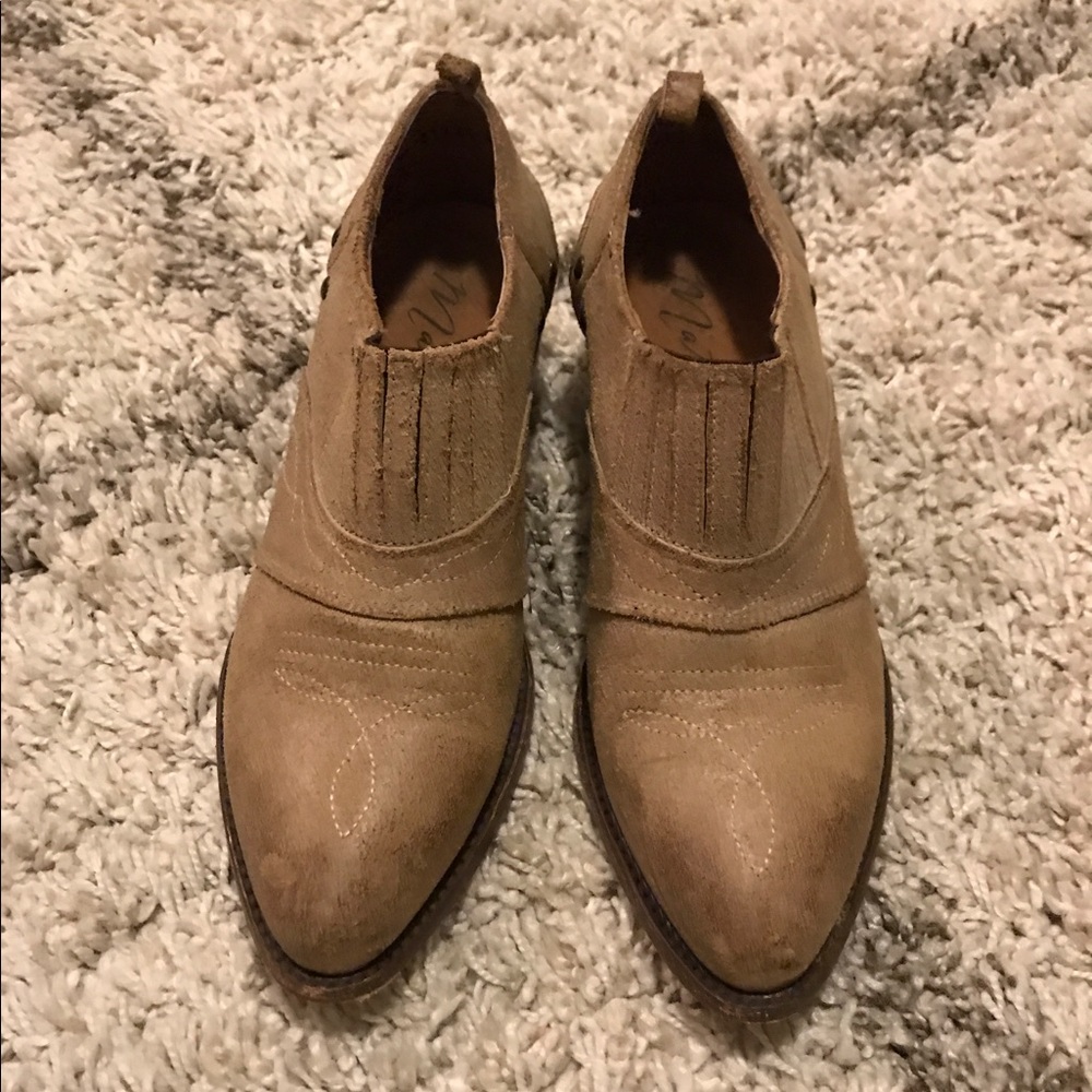 Matisse cowboy booties