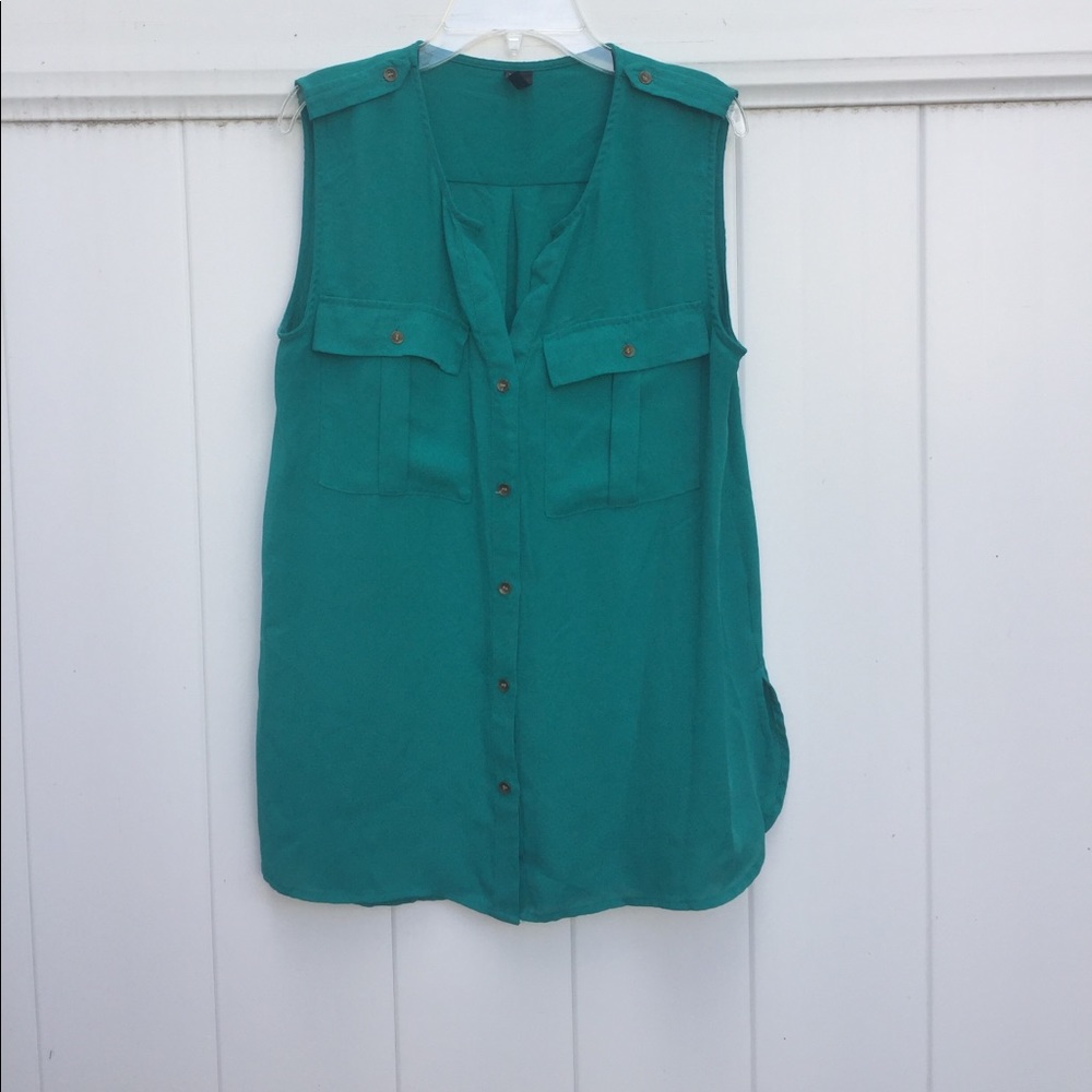 Teal sleeveless top