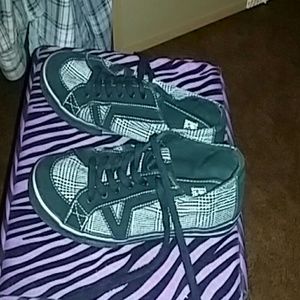 Vans sneakers 9.5