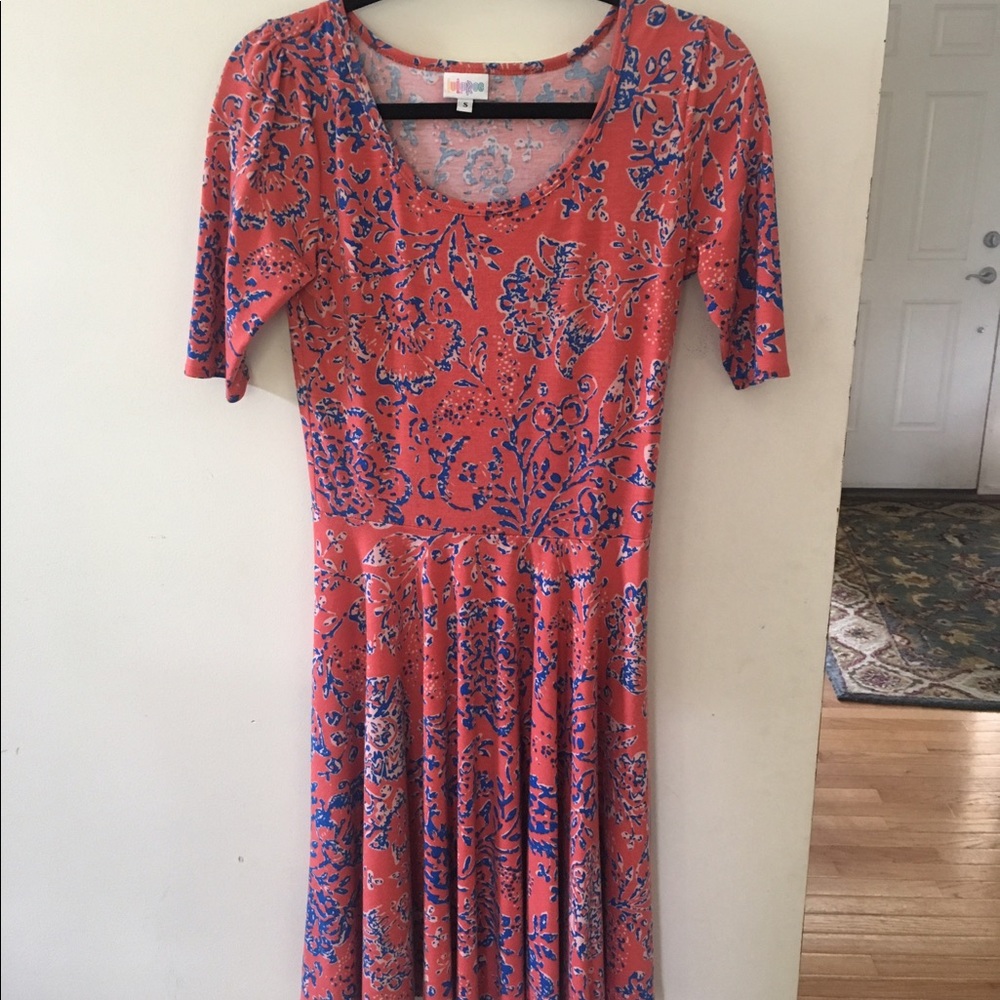 LuLaRoe Nicole- small