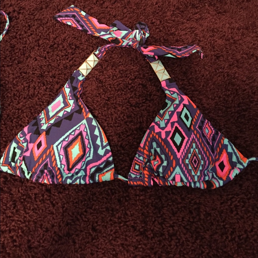 Triangle top