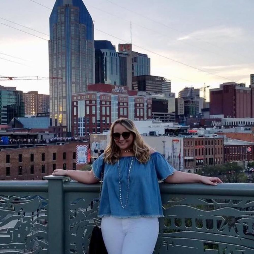 Meet your Posher, Rebecca