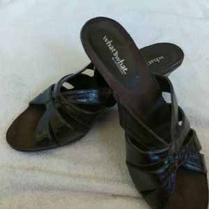 Aerosols 2" Brown size 10 sandals