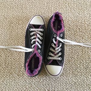 Black Converse w/ pink & purple lining fringe
