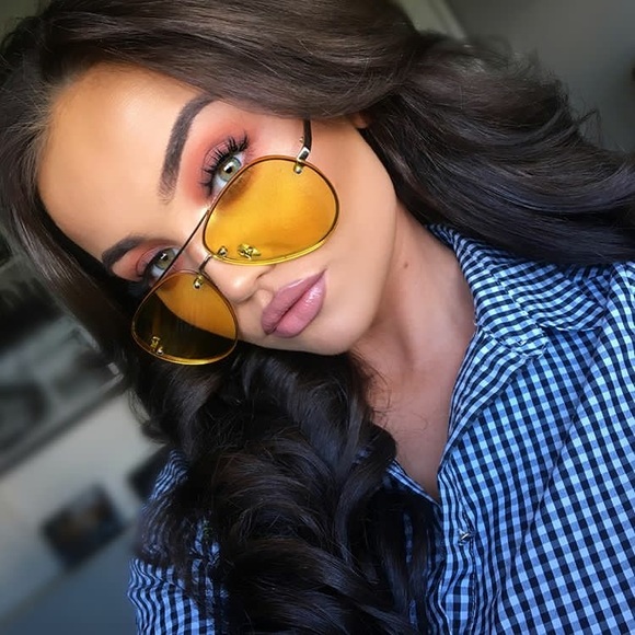 Forever 21 Accessories - 🚨SOLD🚨"Sunrise Vista" Yellow Frames