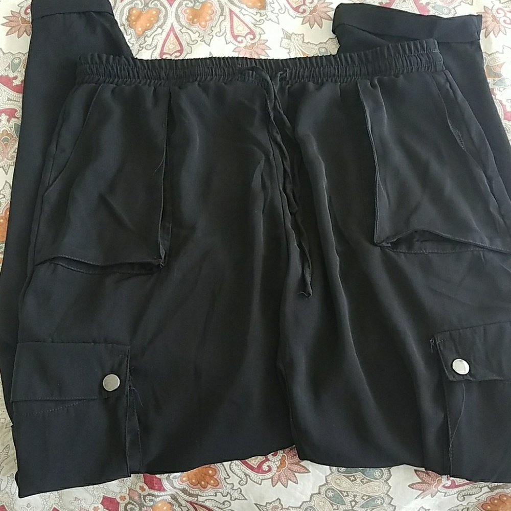 Silver Wishes Black loose pants