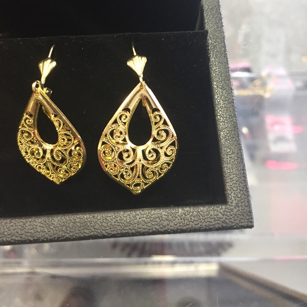 14k gold plated earring