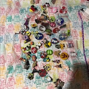 Lot of over 100 Disney pins