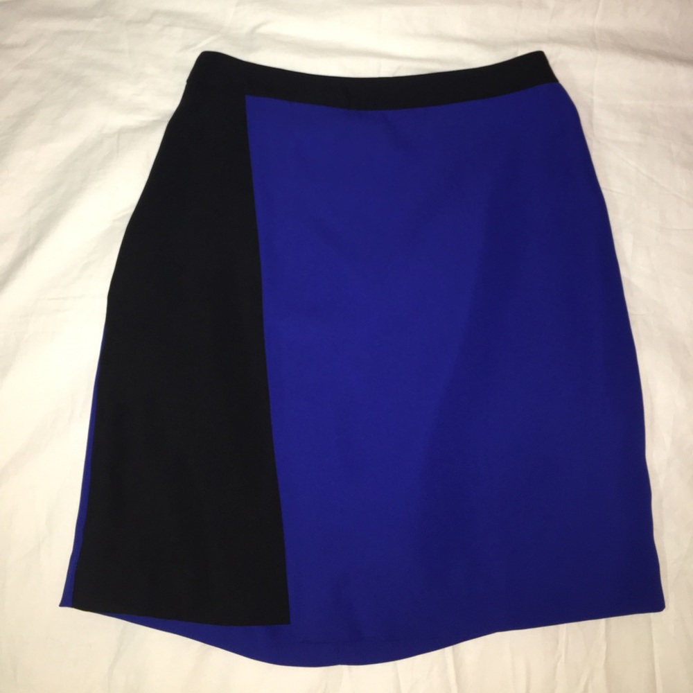 Size Small Black and Blue Asymmetrical Dress Skirt