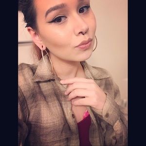 Meet your Posher, Amy