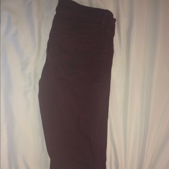 Maroon Hollister Jeans - Picture 1 of 1