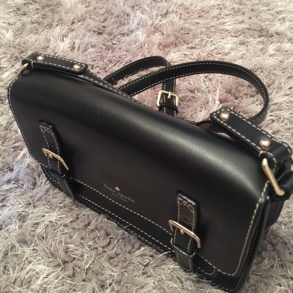 Kate Spade ♠️ Finn Holden Street Leather Bag