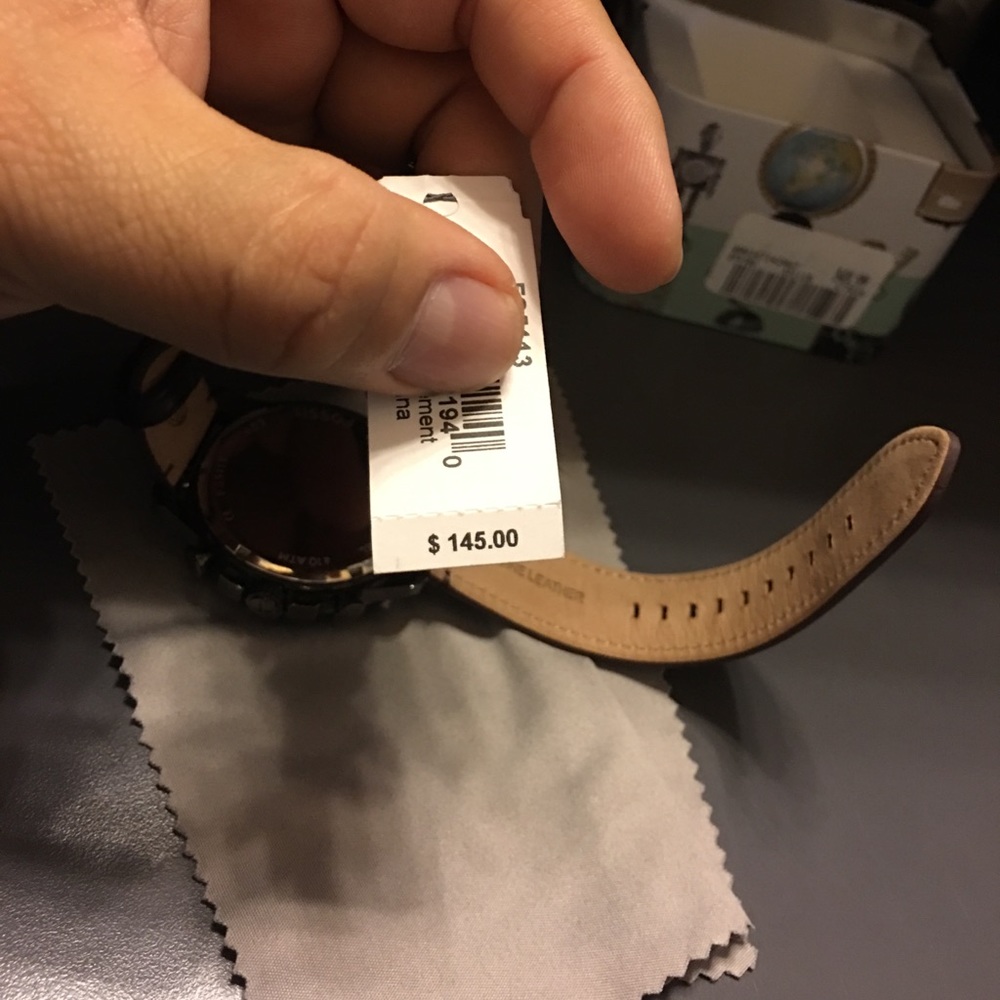 Fossil Watch - Picture 8 of 8