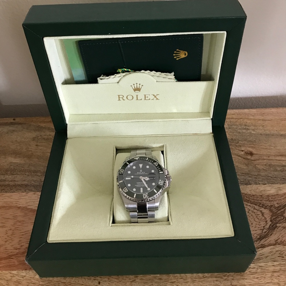 Submariner watch