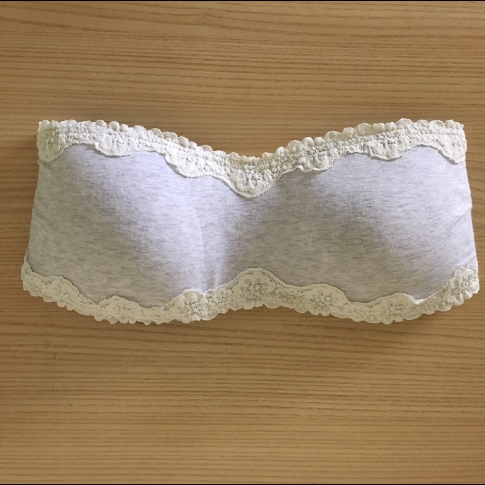 Padded Strapless Bra