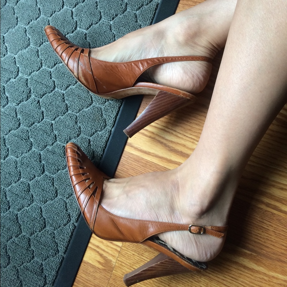 Leather Camel Brown Heels - Picture 2 of 8