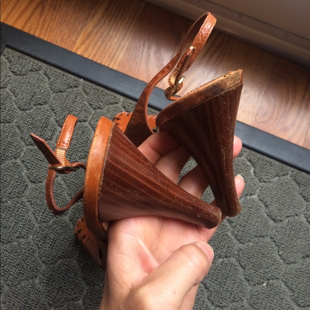 Leather Camel Brown Heels - Picture 7 of 8
