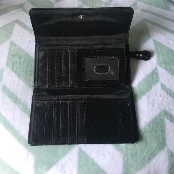 Jessica Simpson Wallet - Picture 2 of 3