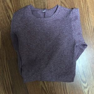 Alo Yoga long sleeve top