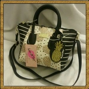 BETSEY JOHNSON PINEAPPLE BAG/ PURSE