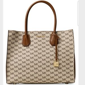 🚫🚫🚫SOLD🛇🛇🛇 Michael Kors - Large Canvas Tote