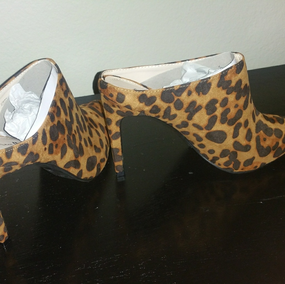Anne Michelle Cheater Print Shoes