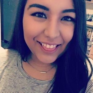 Meet your Posher, Gabby