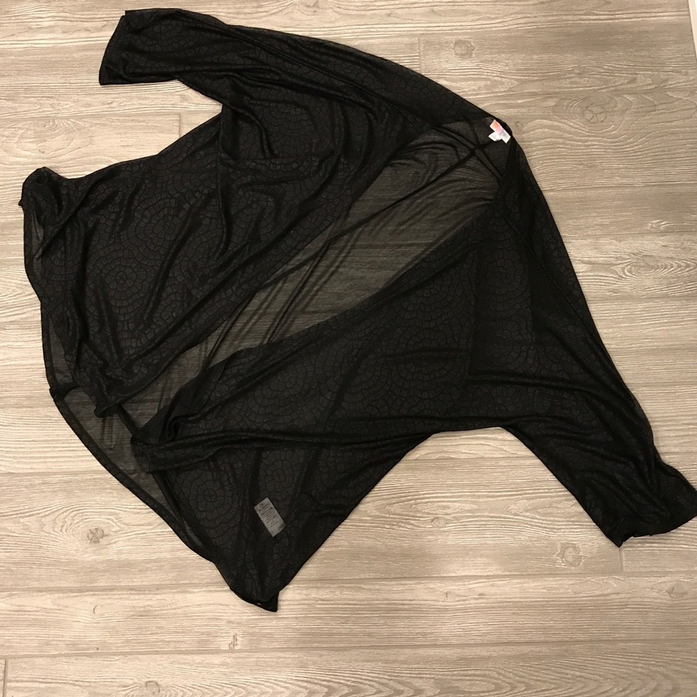 Lularoe Lindsay kimono