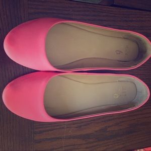 Hot pink flats