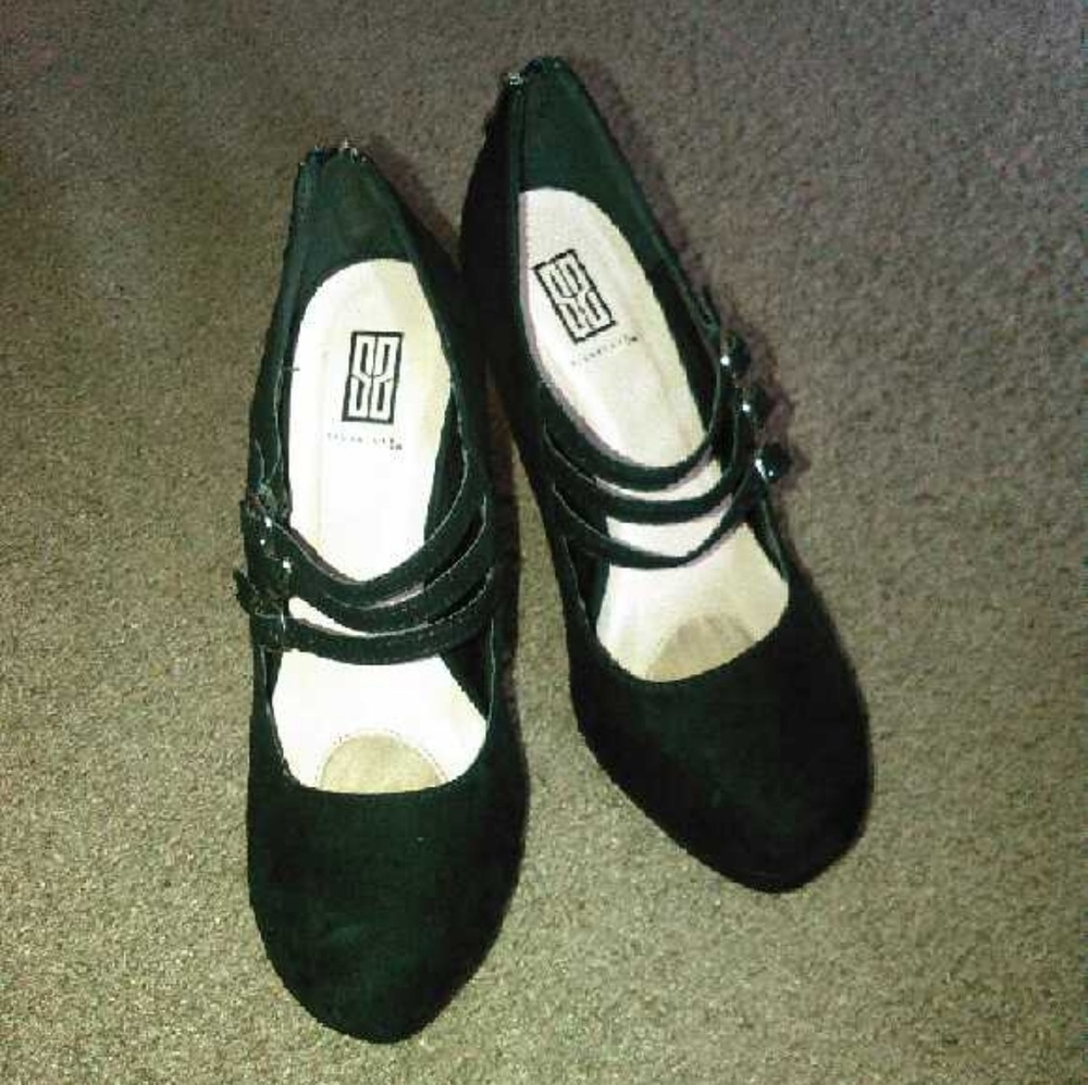 Mary jane platform heels