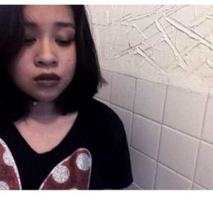 Meet your Posher, Iris