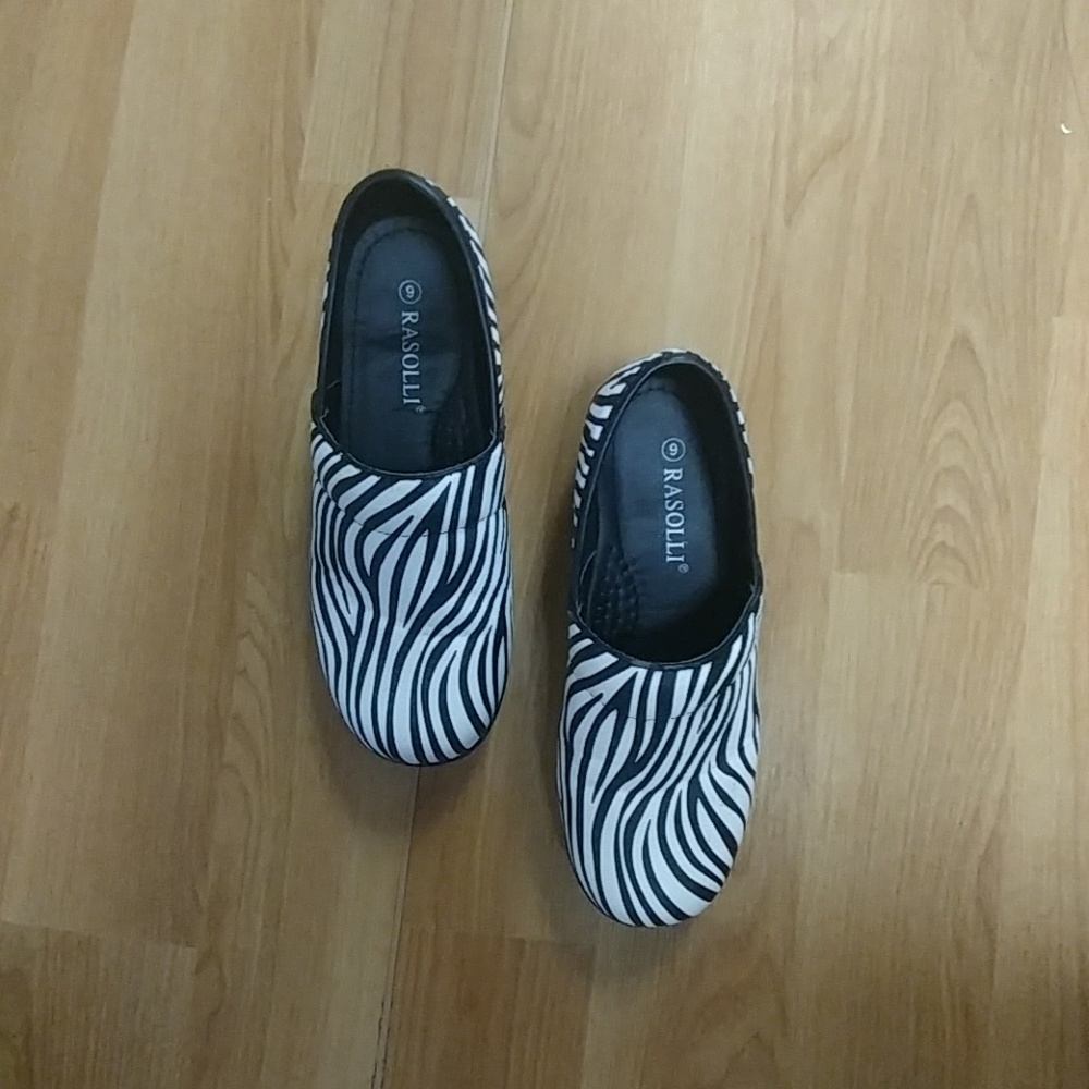 Work/Nursing shoes