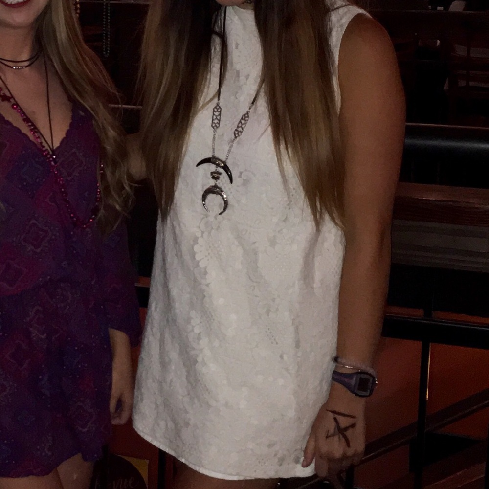 Mini White lace dress