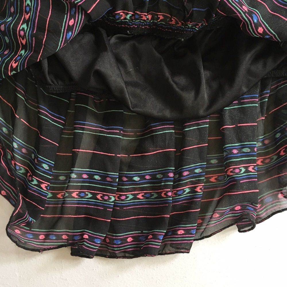 Festival Ruffle Bandeau - Picture 3 of 3
