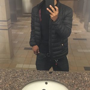 Meet your Posher, Jc