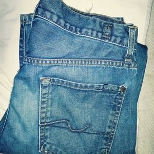SEVEN FOR ALL MANKIND BLUE JEANS