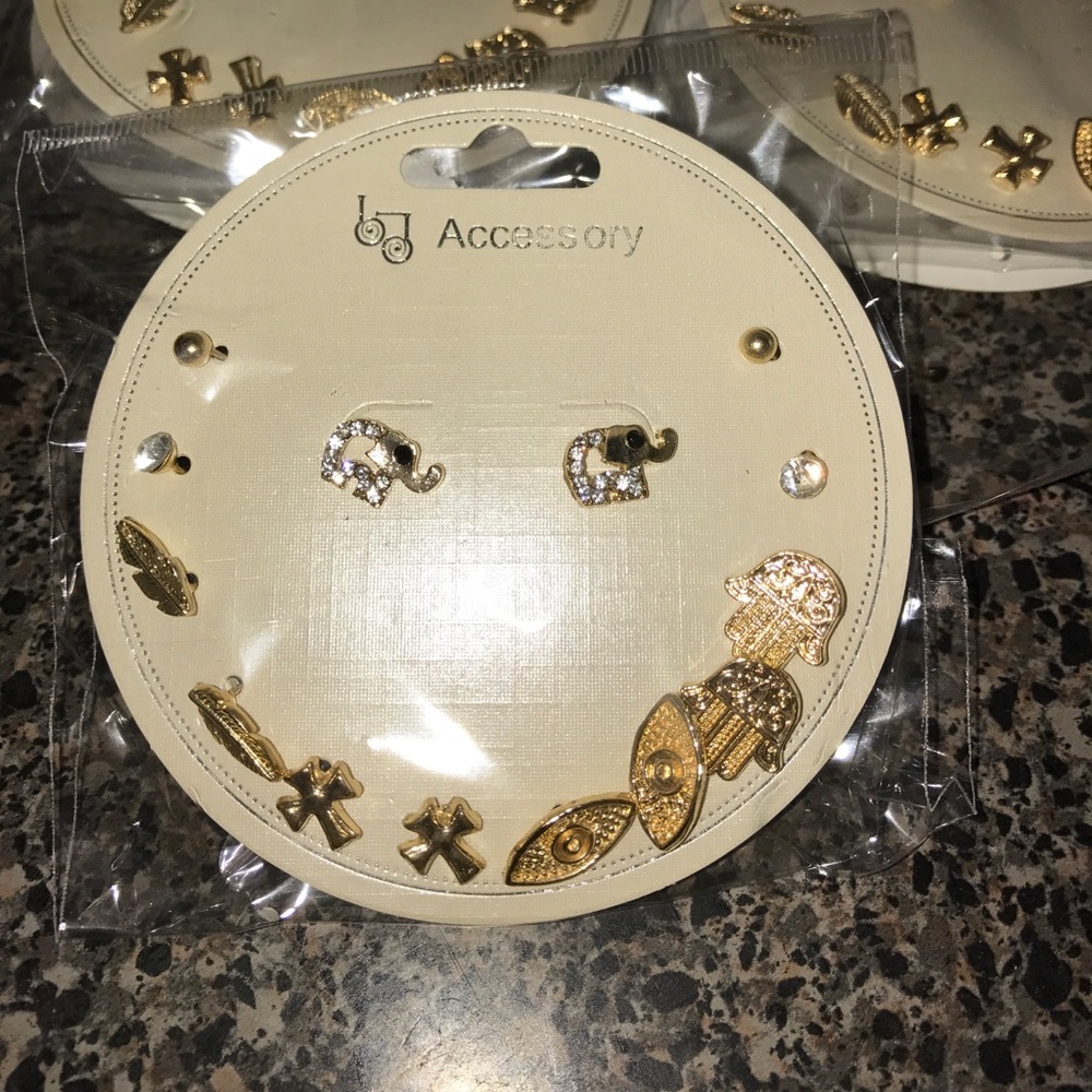 Stylish 6 set of earrings
