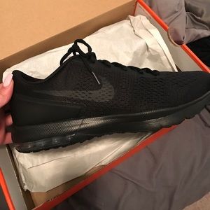 Nike Air Max Typha Men's Sneaker