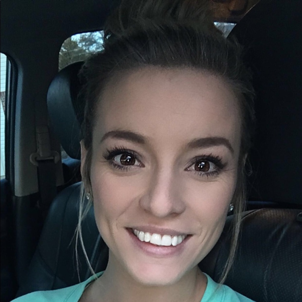 Meet your Posher, Jessica