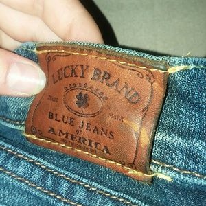 Lucky Brand boot cut jeans. "ZOE BOOT"