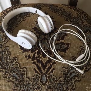 Beats Solo HD (1st gen) headphones