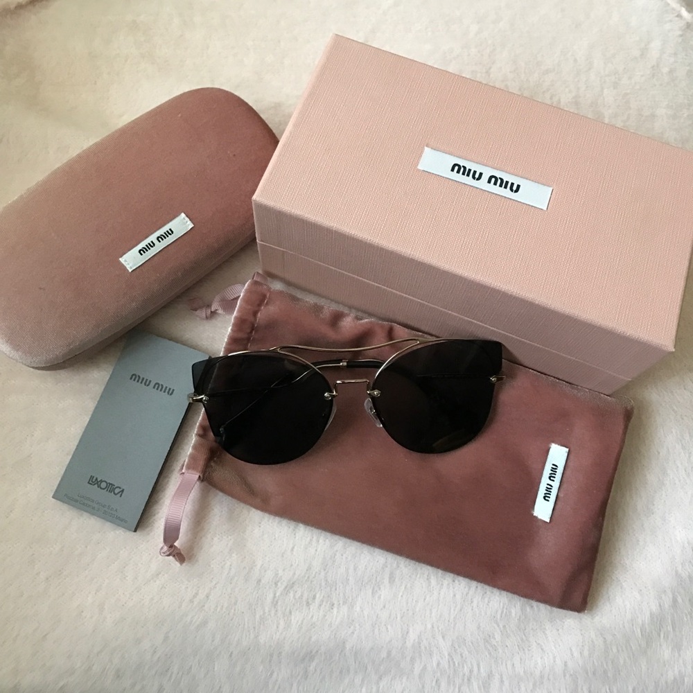 Miu miu sunglasses original condition