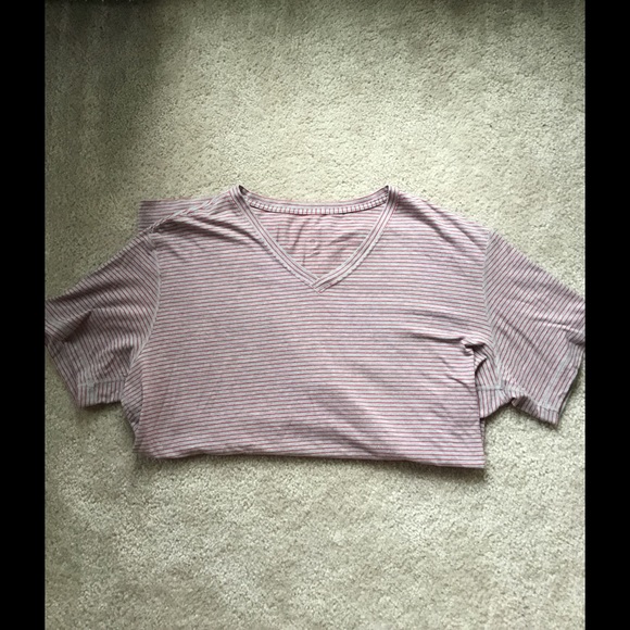Lululemon V-neck - Picture 2 of 4