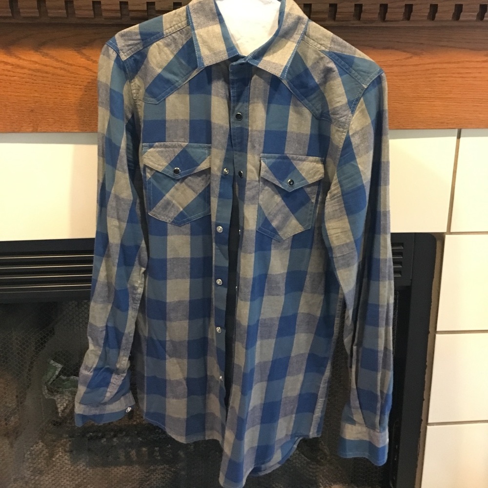 Blue and gray flannel casual shirt.