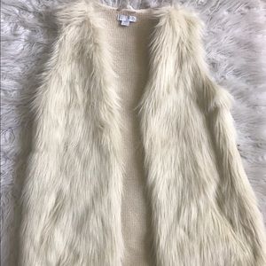 Cotton on fur vest, knitted back
